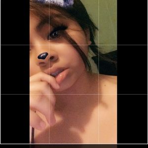 Meet your Posher, Daniela